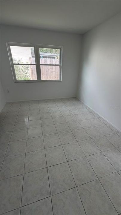 For Sale: $340,000 (3 beds, 2 baths, 1622 Square Feet)
