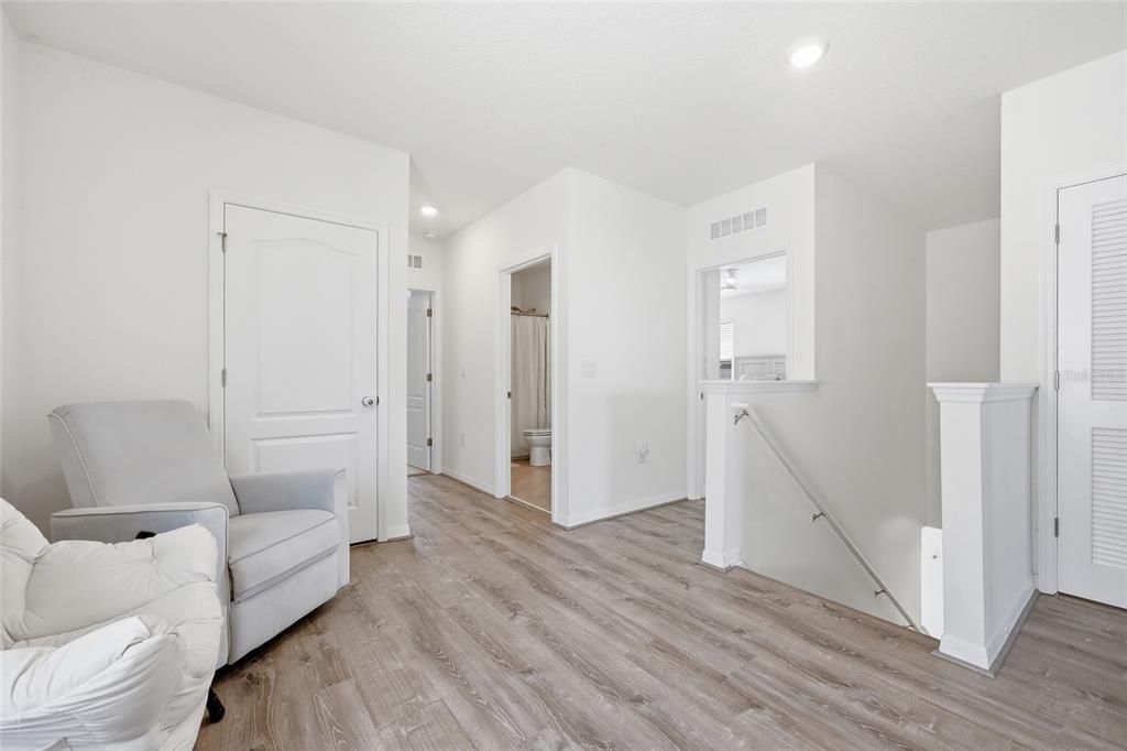 В аренду: $2,800 (4 спален, 2 ванн, 2339 Квадратных фут)