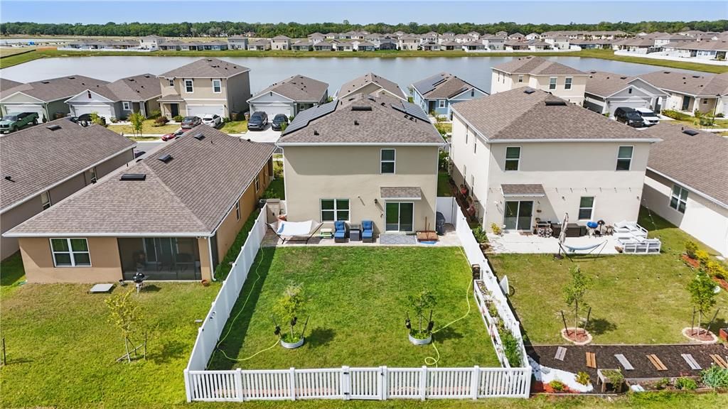 В аренду: $2,800 (4 спален, 2 ванн, 2339 Квадратных фут)