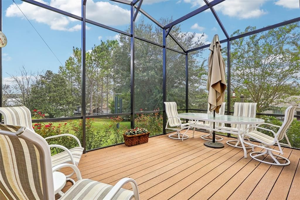 For Sale: $950,000 (5 beds, 4 baths, 4070 Square Feet)