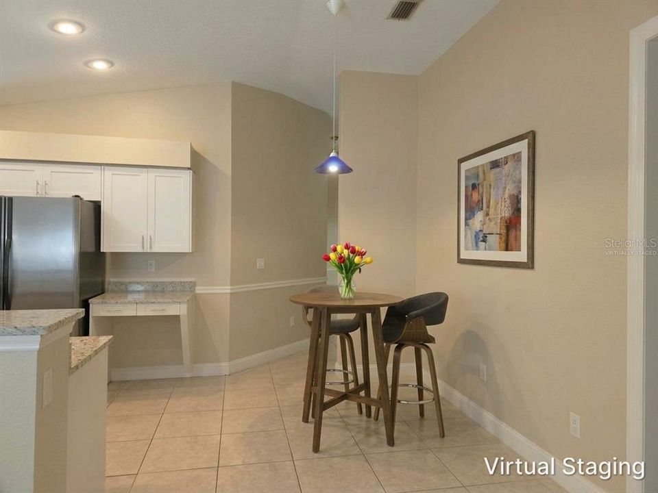 For Rent: $2,600 (3 beds, 2 baths, 1760 Square Feet)