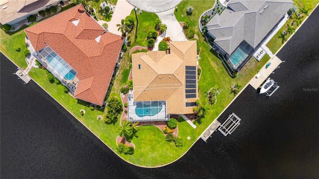 En Venta: $795,000 (3 camas, 2 baños, 2196 Pies cuadrados)