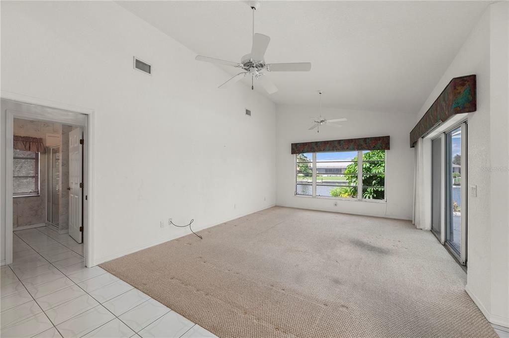 En Venta: $795,000 (3 camas, 2 baños, 2196 Pies cuadrados)