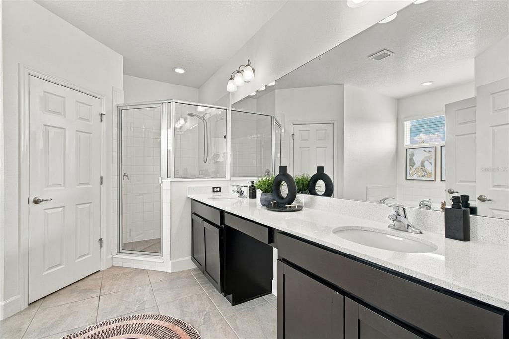 For Sale: $440,000 (4 beds, 2 baths, 2144 Square Feet)