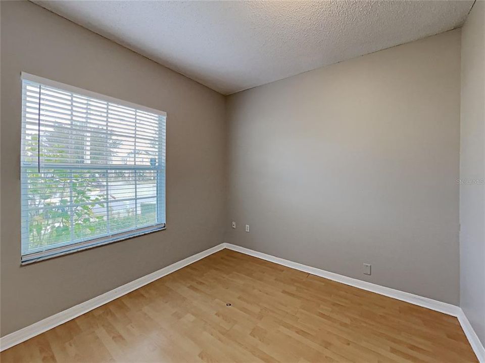 For Sale: $355,000 (3 beds, 2 baths, 1506 Square Feet)
