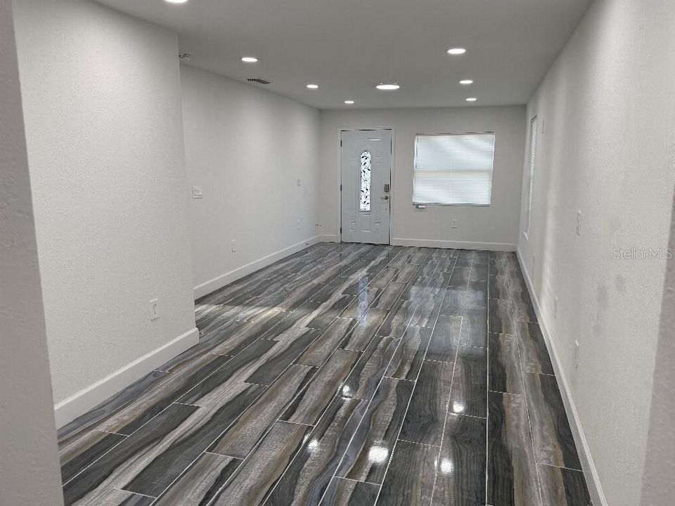 En Venta: $399,000 (3 camas, 2 baños, 1434 Pies cuadrados)