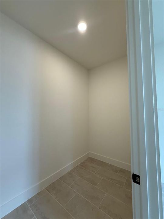 For Rent: $3,000 (3 beds, 2 baths, 1846 Square Feet)