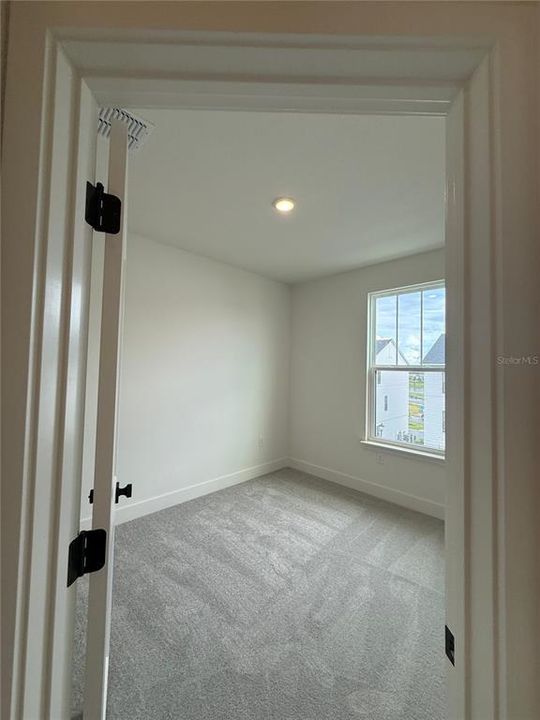 For Rent: $3,000 (3 beds, 2 baths, 1846 Square Feet)