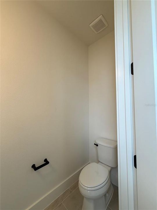 For Rent: $3,000 (3 beds, 2 baths, 1846 Square Feet)