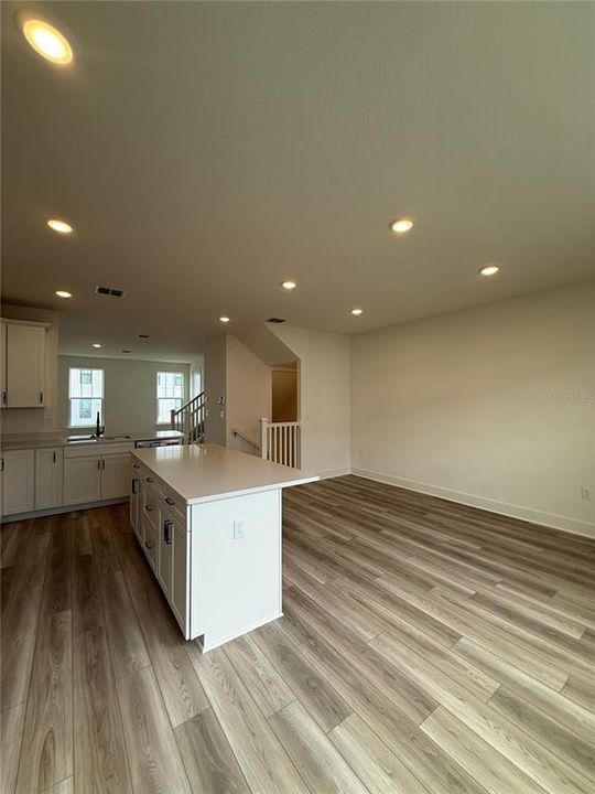 For Rent: $3,000 (3 beds, 2 baths, 1846 Square Feet)