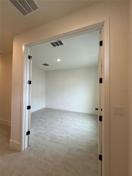 For Rent: $3,000 (3 beds, 2 baths, 1846 Square Feet)
