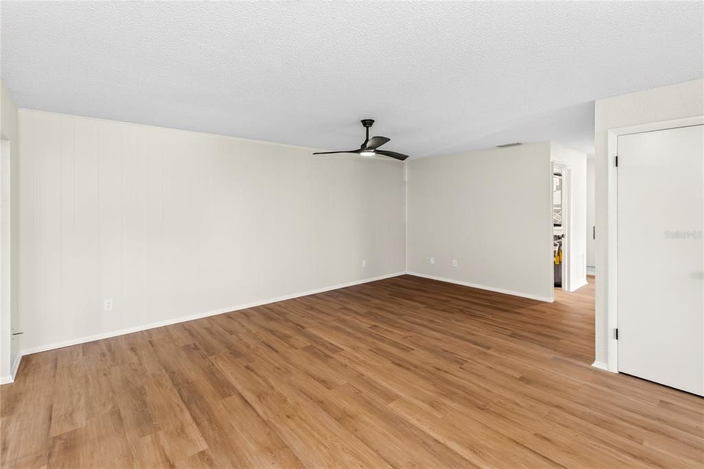 En Venta: $245,000 (2 camas, 1 baños, 1025 Pies cuadrados)