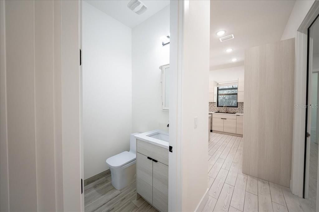 For Sale: $575,000 (4 beds, 2 baths, 1939 Square Feet)