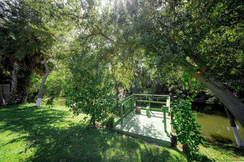 For Sale: $575,000 (4 beds, 2 baths, 1939 Square Feet)