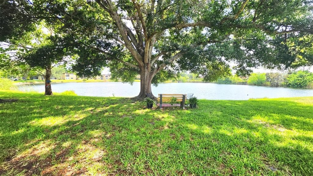 For Rent: $1,750 (2 beds, 1 baths, 922 Square Feet)