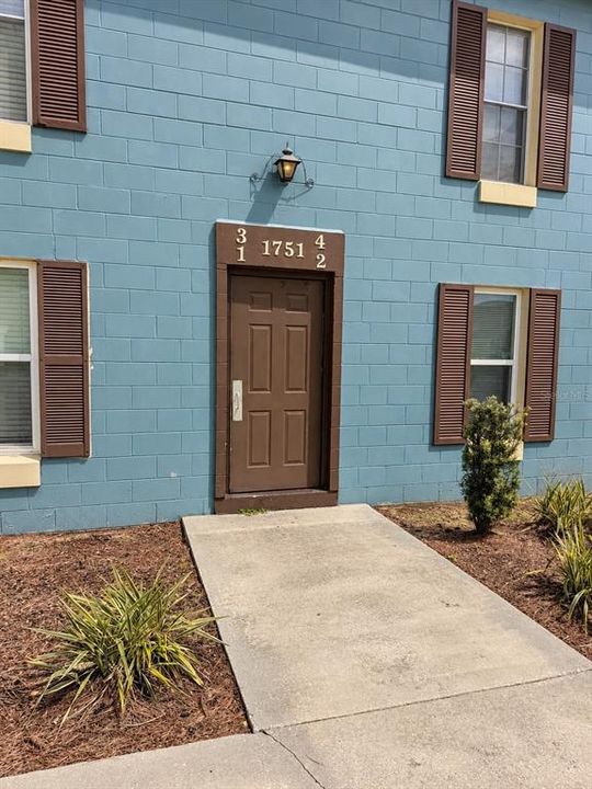 For Rent: $999 (1 beds, 1 baths, 775 Square Feet)