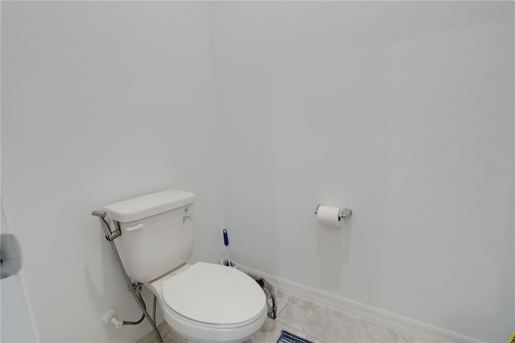 В аренду: $2,695 (4 спален, 2 ванн, 1720 Квадратных фут)