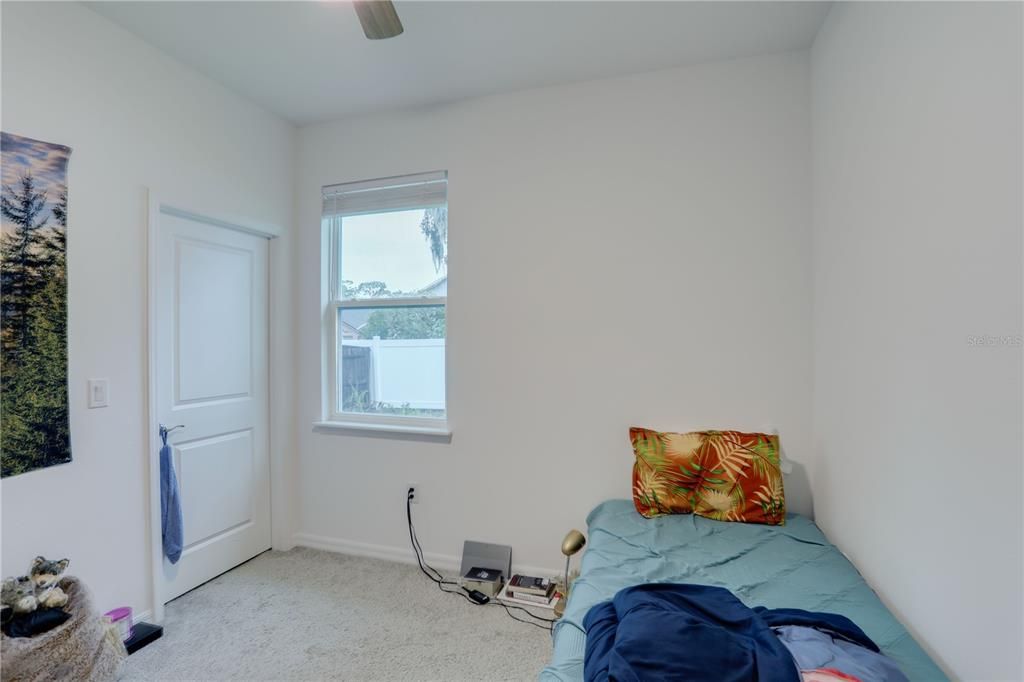 В аренду: $2,695 (4 спален, 2 ванн, 1720 Квадратных фут)