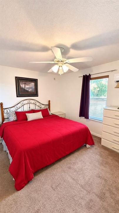 For Sale: $237,400 (3 beds, 2 baths, 1382.4 Square Feet)