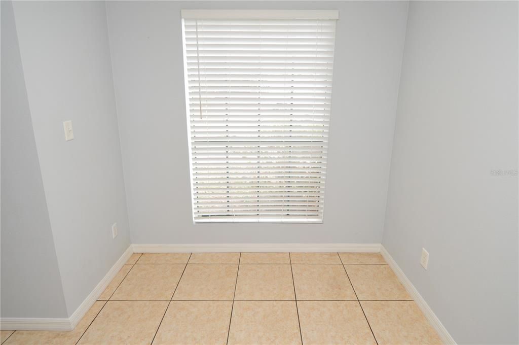 For Rent: $1,365 (1 beds, 1 baths, 625 Square Feet)
