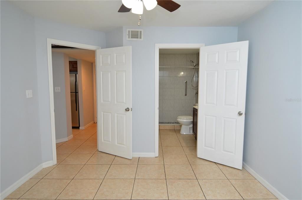 For Rent: $1,365 (1 beds, 1 baths, 625 Square Feet)