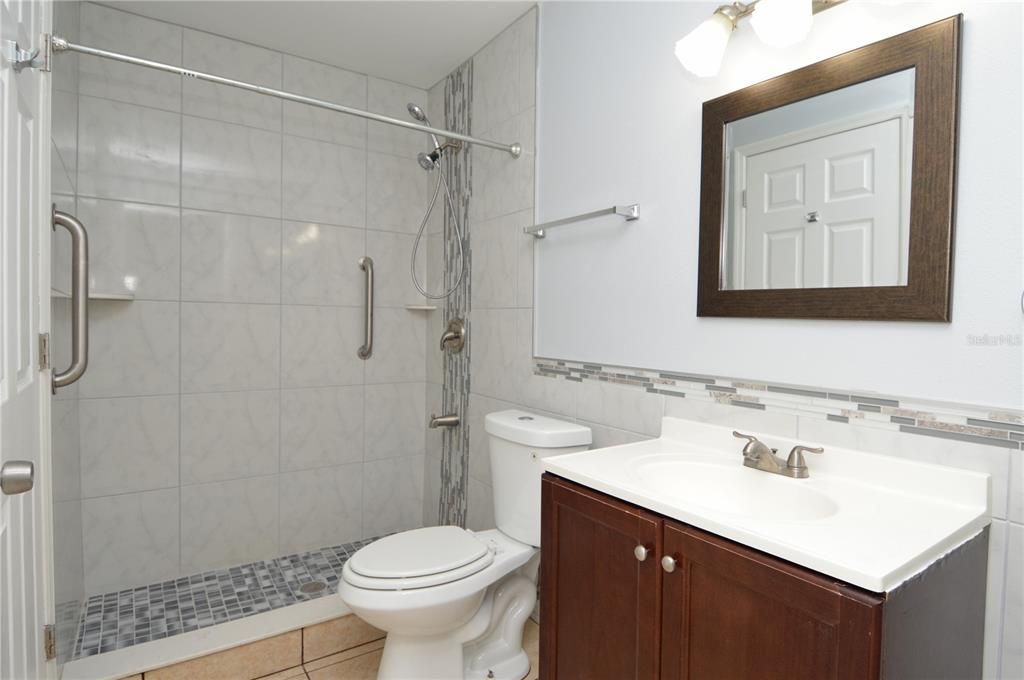 For Rent: $1,365 (1 beds, 1 baths, 625 Square Feet)