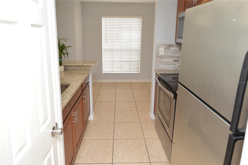 For Rent: $1,365 (1 beds, 1 baths, 625 Square Feet)