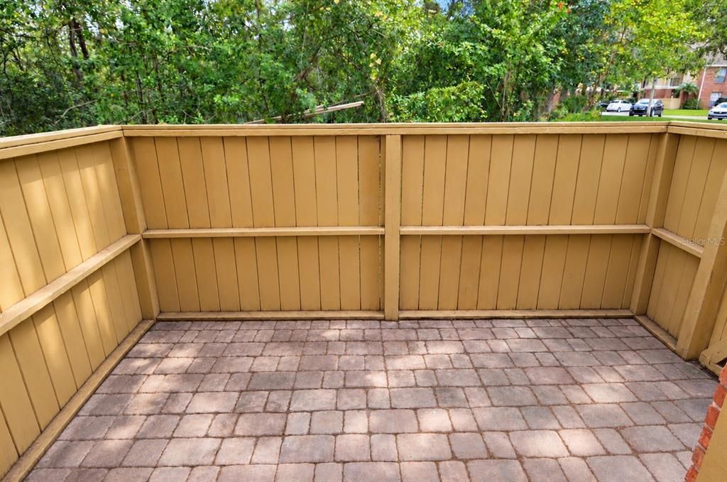 For Rent: $1,365 (1 beds, 1 baths, 625 Square Feet)
