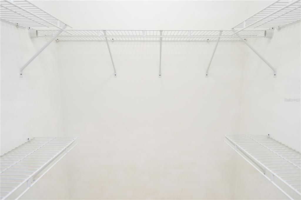 For Rent: $1,365 (1 beds, 1 baths, 625 Square Feet)