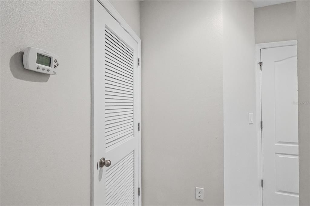 For Rent: $1,950 (3 beds, 2 baths, 1688 Square Feet)
