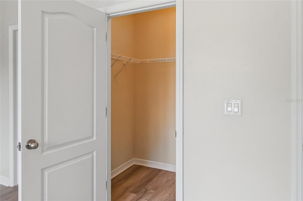 For Rent: $1,950 (3 beds, 2 baths, 1688 Square Feet)