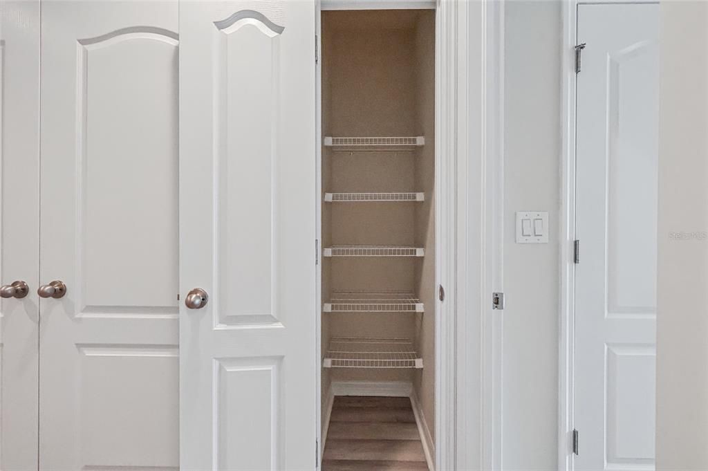 For Rent: $1,950 (3 beds, 2 baths, 1688 Square Feet)
