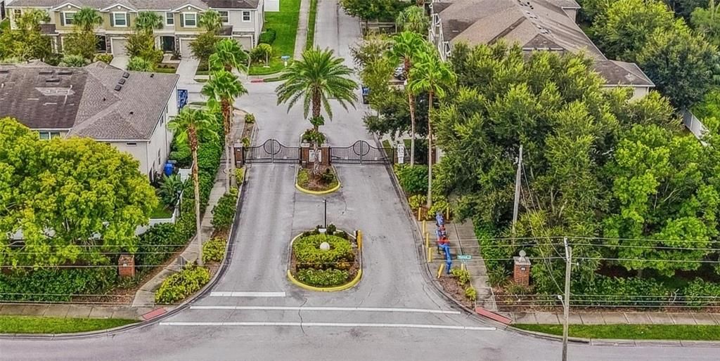 For Rent: $1,950 (3 beds, 2 baths, 1688 Square Feet)