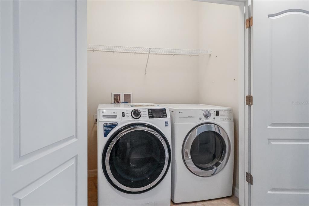For Rent: $1,950 (3 beds, 2 baths, 1688 Square Feet)