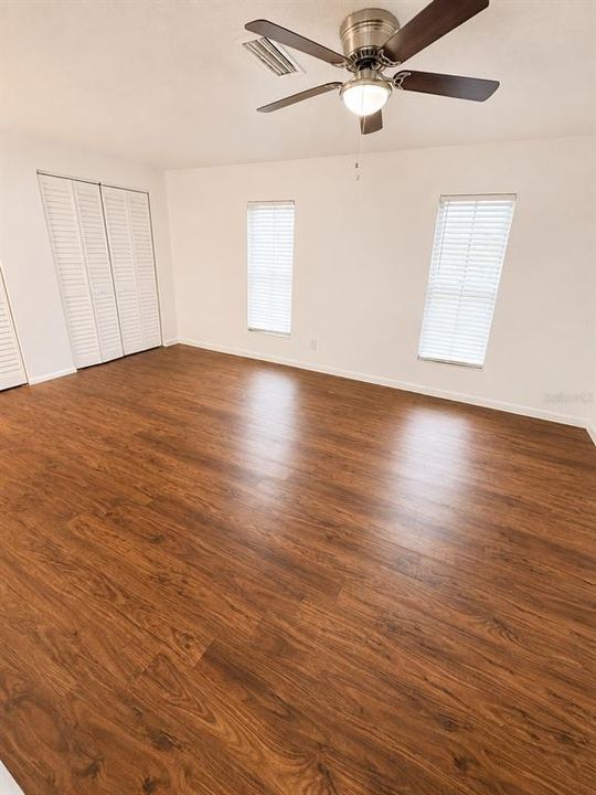 For Rent: $999 (1 beds, 1 baths, 775 Square Feet)