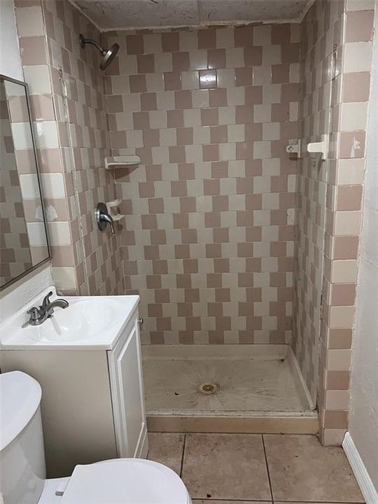 For Sale: $299,000 (4 beds, 2 baths, 1276 Square Feet)