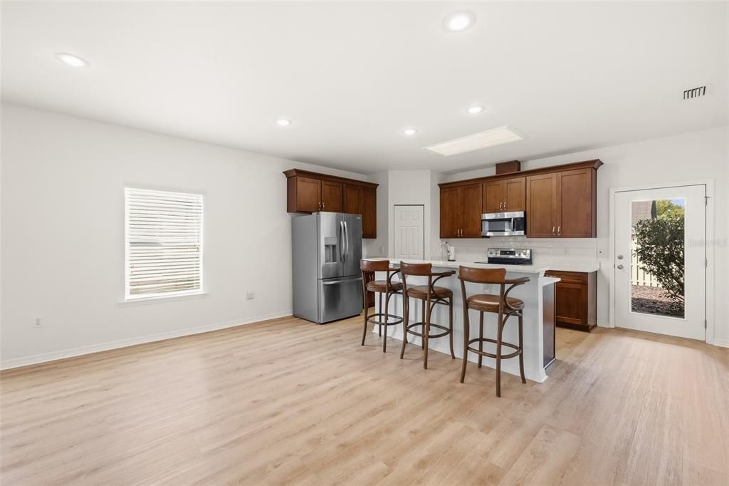 For Sale: $414,950 (3 beds, 2 baths, 1872 Square Feet)