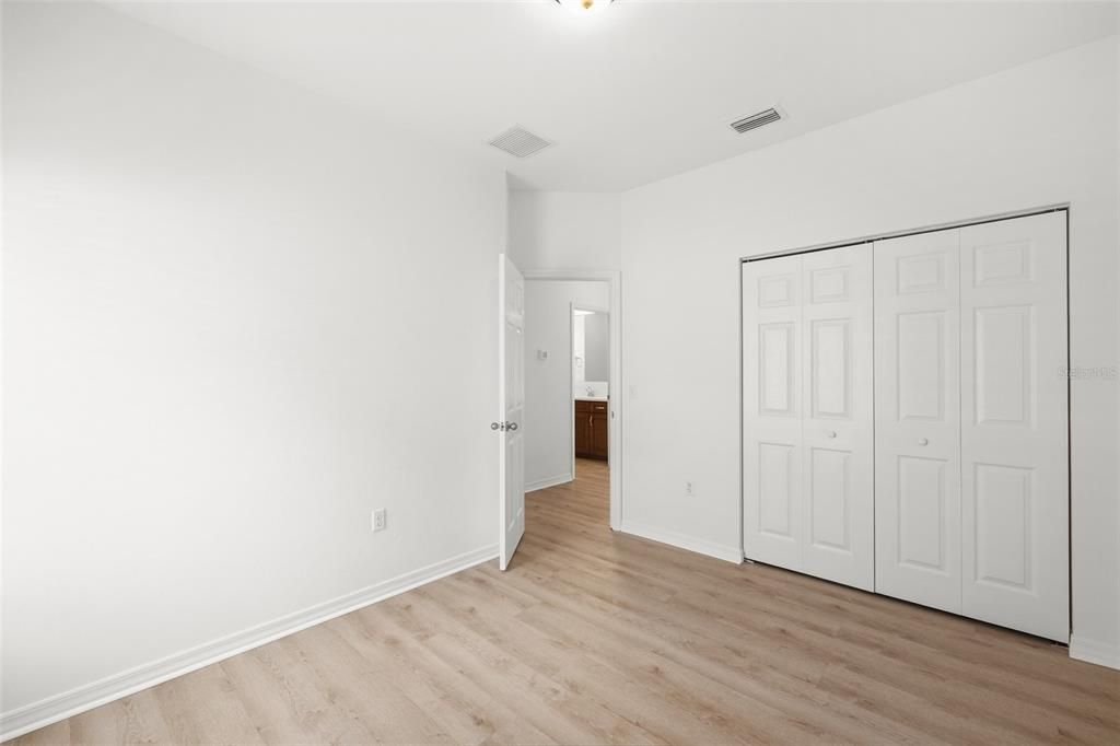 For Sale: $414,950 (3 beds, 2 baths, 1872 Square Feet)