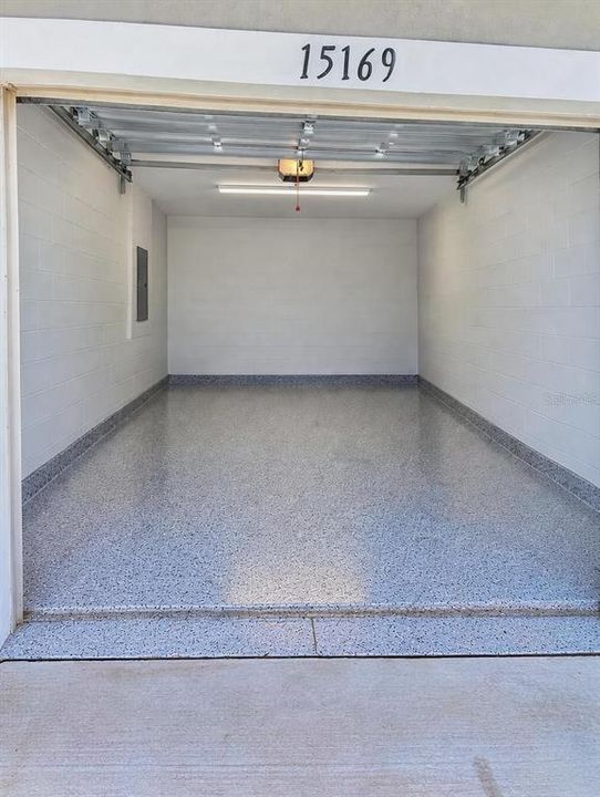 En Venta: $299,900 (3 camas, 2 baños, 1373 Pies cuadrados)