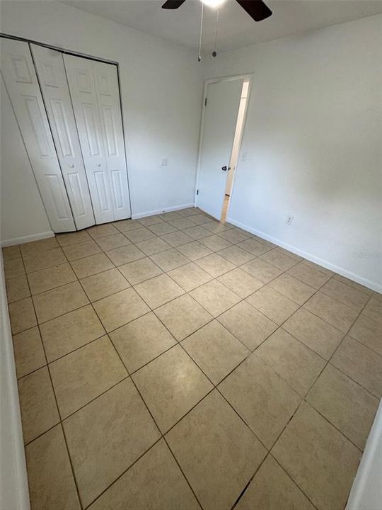 В аренду: $1,199 (2 спален, 1 ванн, 1028 Квадратных фут)