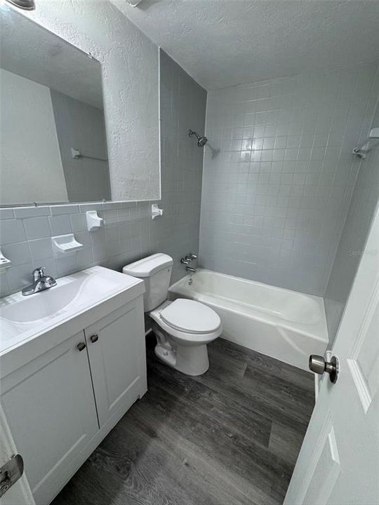 В аренду: $1,199 (2 спален, 1 ванн, 1028 Квадратных фут)