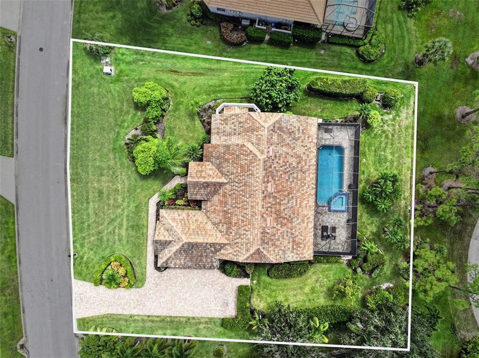 En Venta: $975,000 (3 camas, 3 baños, 2619 Pies cuadrados)