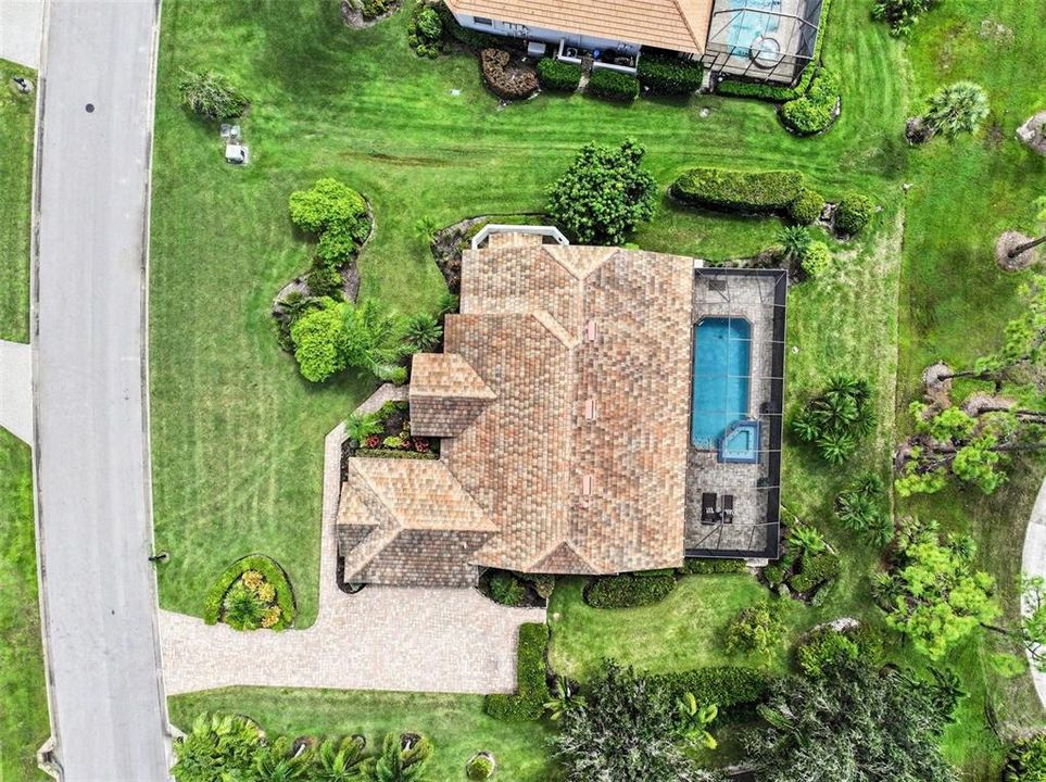 En Venta: $975,000 (3 camas, 3 baños, 2619 Pies cuadrados)
