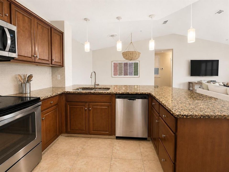 В аренду: $1,850 (3 спален, 2 ванн, 1272 Квадратных фут)