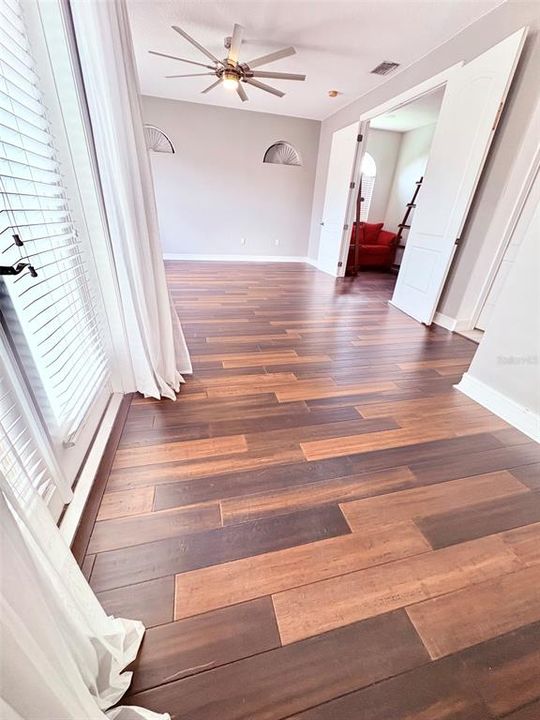 For Rent: $2,900 (3 beds, 2 baths, 2673 Square Feet)