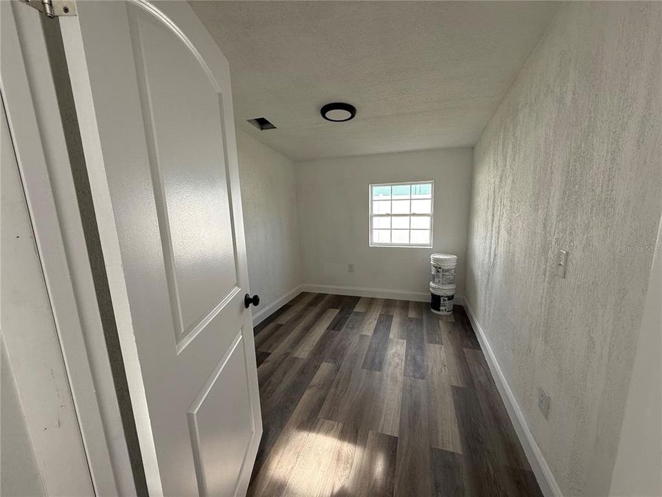 En Venta: $319,000 (5 camas, 3 baños, 2339 Pies cuadrados)