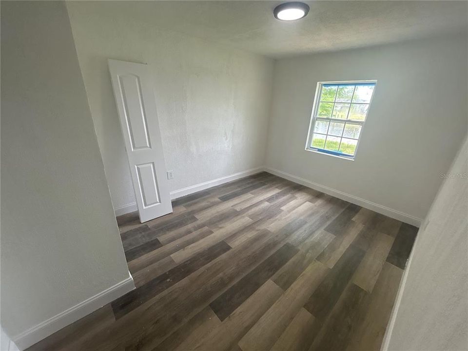 En Venta: $319,000 (5 camas, 3 baños, 2339 Pies cuadrados)