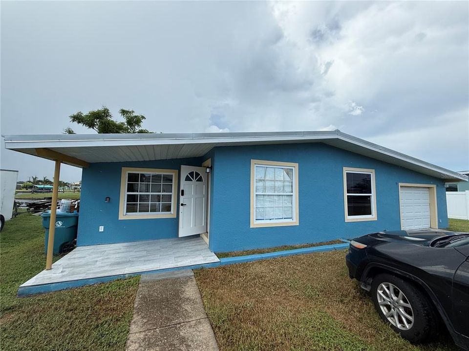 En Venta: $319,000 (5 camas, 3 baños, 2339 Pies cuadrados)