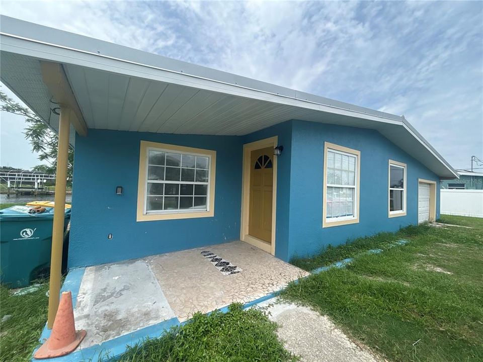 En Venta: $319,000 (5 camas, 3 baños, 2339 Pies cuadrados)