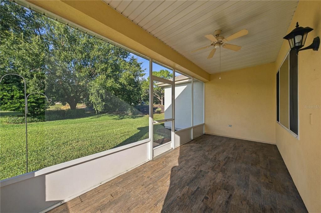 For Sale: $279,450 (2 beds, 2 baths, 1678 Square Feet)